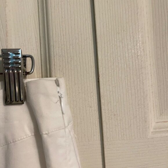Kim Rogers Womens NWT White High Rise Side Zip Twill Scallop Capri Pants Size 10 - Picture 5 of 7